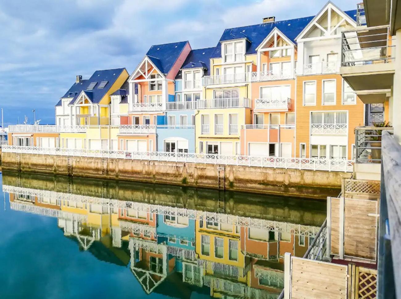 Appartement 45M2 - Proche Deauville - Vue Mer Bénerville-sur-Mer Eksteriør billede